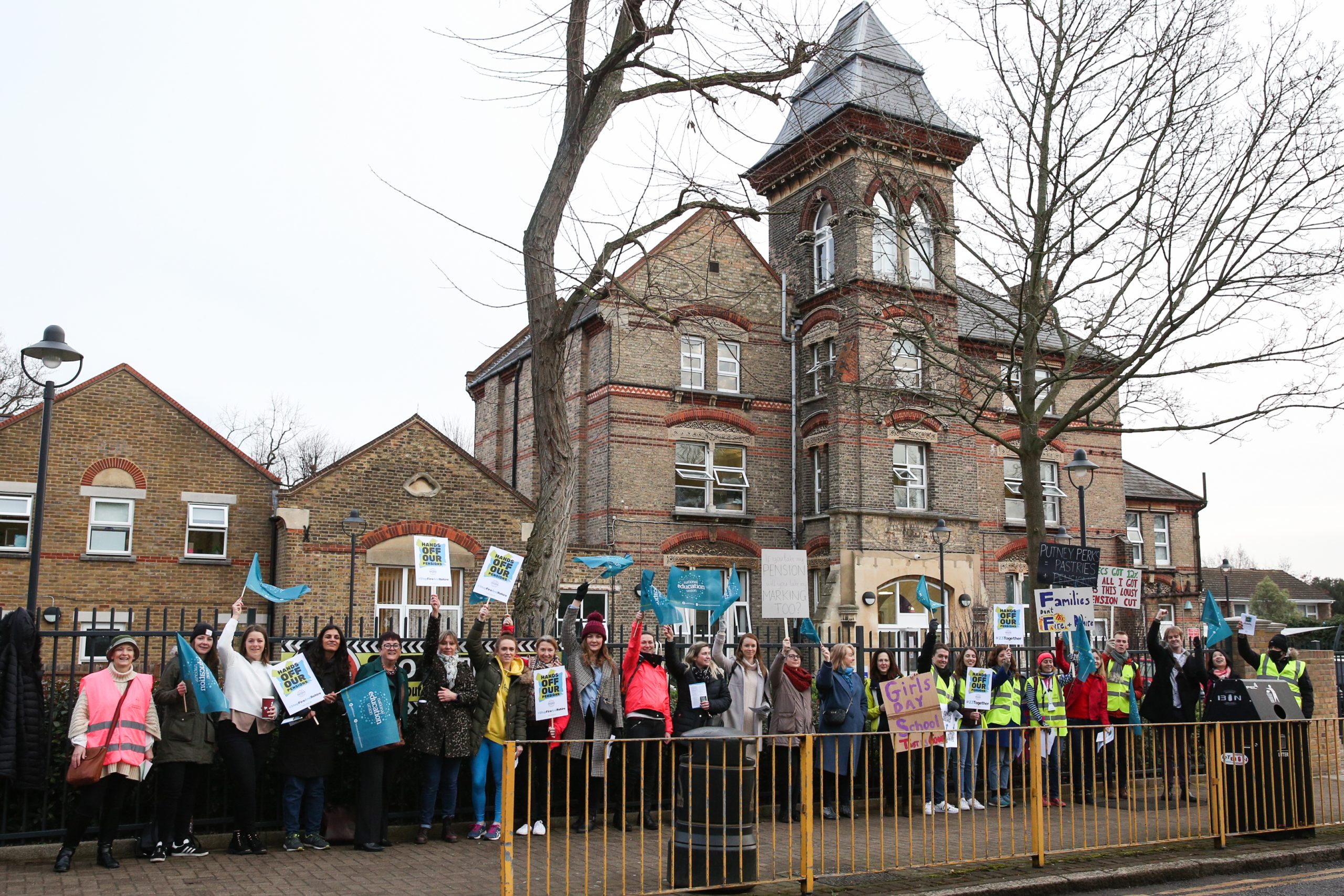 which-schools-in-south-west-london-are-striking