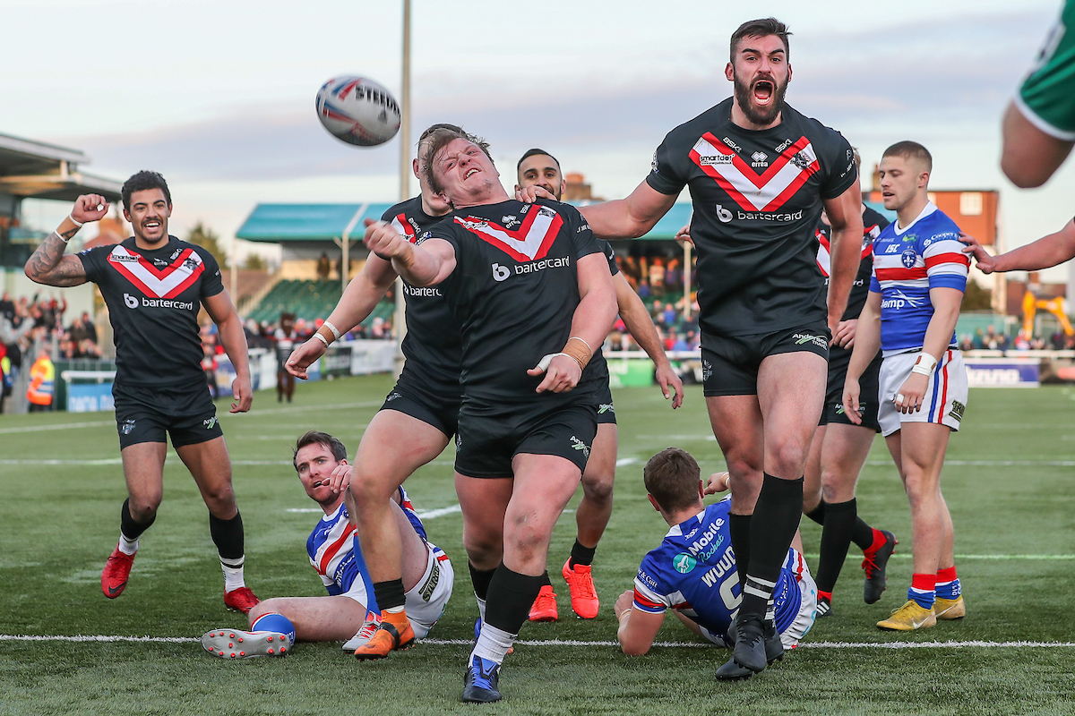 Win two family passes to London Broncos’ opening match