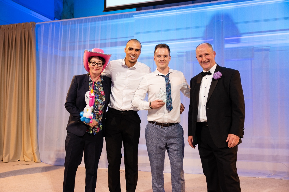 Entrepreneurial joiner wins ‘Small Business of the Year’ award | South West Londoner