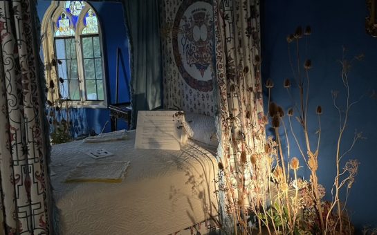 Flower display in Horace Walpole's bedroom