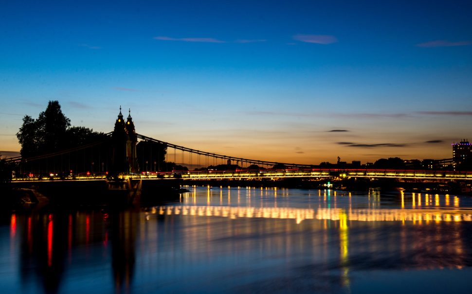 Hammersmith Bridge at night