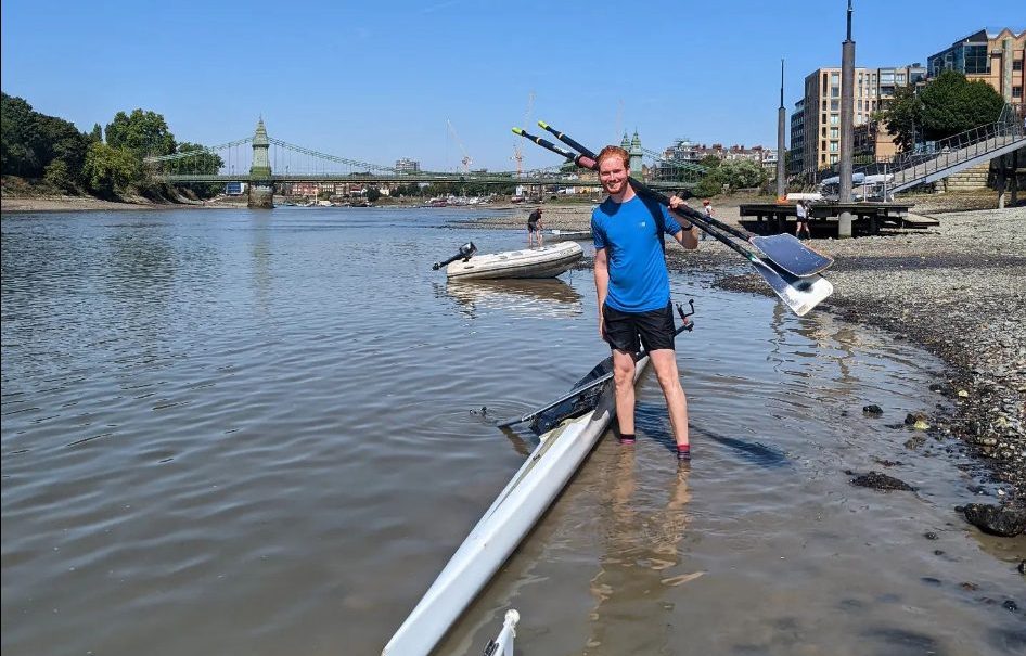 Scott Brown rowing boat