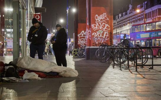 Lambeth's rapid response team talking to someone sleeping rough on the street