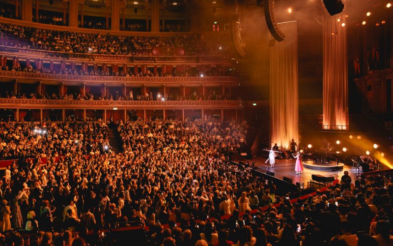 Image of Laufey concert at the Royal Albert Hall.